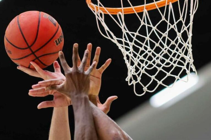 Mundial de Basquetebol: Selecção nacional despede-se em jogo de  apresentação com a promessa de elevar o nome de Cabo Verde