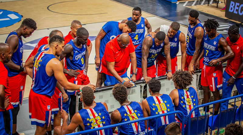 Mundial '23: Seleção nacional de Basquetebol a caminho de Angola