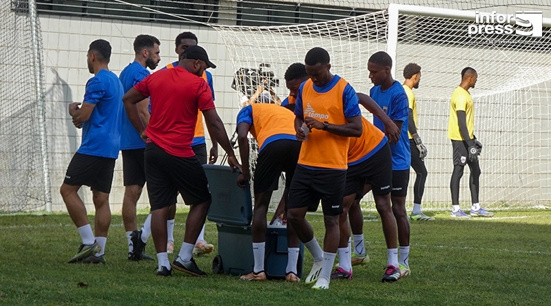 Esse foi o jogo que decidiu o campeonato : r/futebol