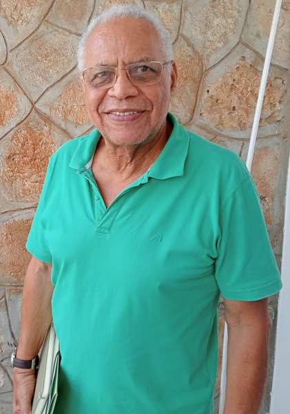 Armindo Ferreira, apresentador do livro “Mascarenhas Monteiro – Discursos e Mensagens (1991–1996)”
